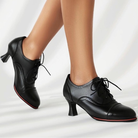 OXFORD🐝VICTORIAN STYLE KITTEN HEEL - Picture 2 of 12